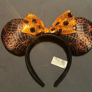 Disney ears